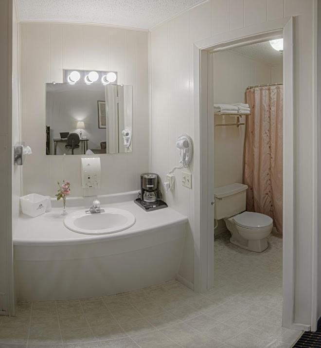 Americas Best Value Inn Sheridan Wy מראה חיצוני תמונה
